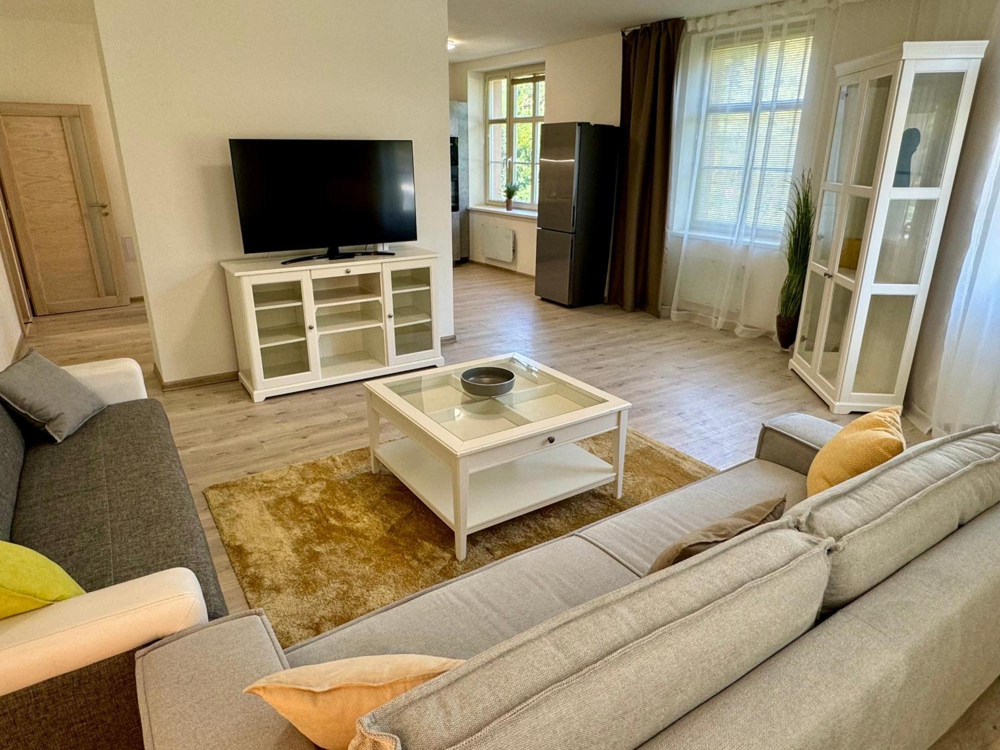 Rivercity Apartments Karlsbad Eksteriør billede