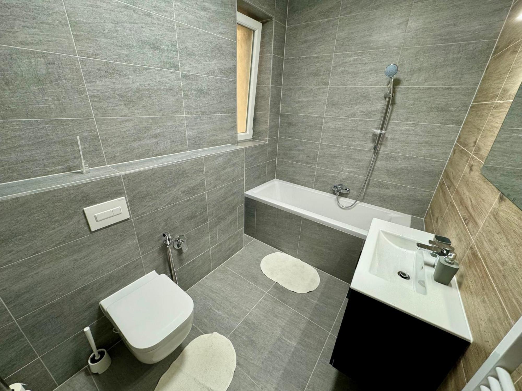 Rivercity Apartments Karlsbad Eksteriør billede
